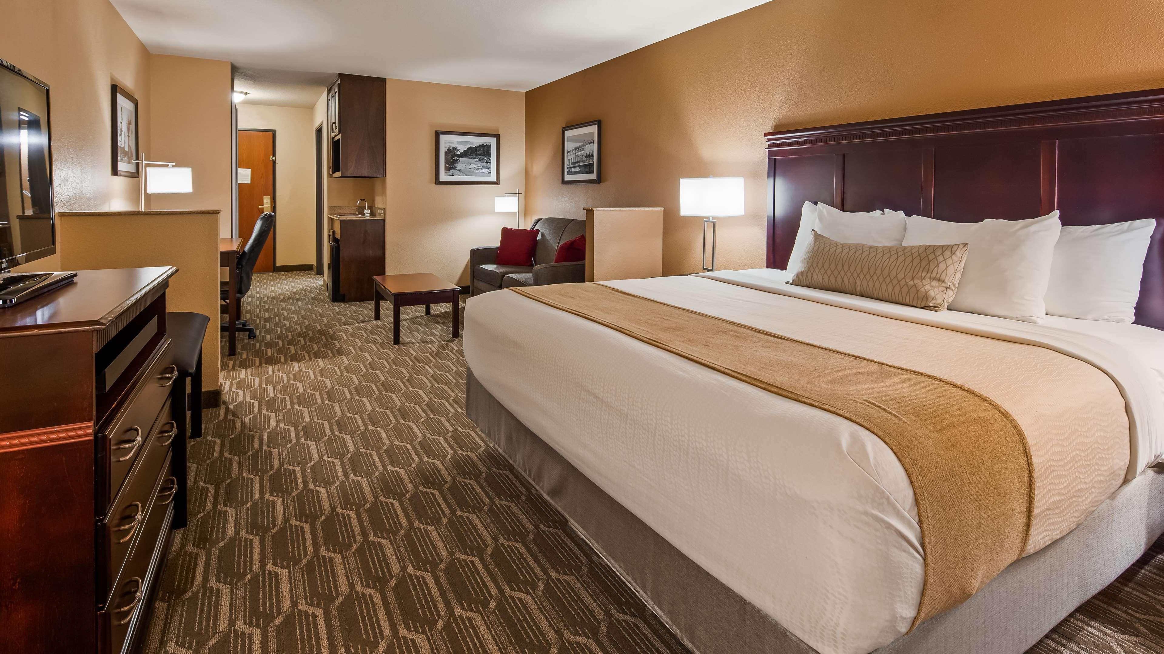 Best Western Granbury Inn And Suites Bagian luar foto
